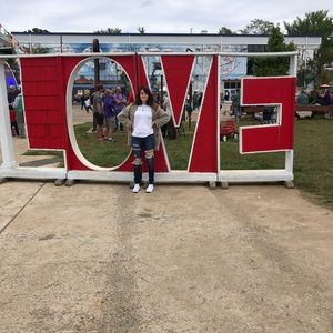 Meet your Posher, Rebecca